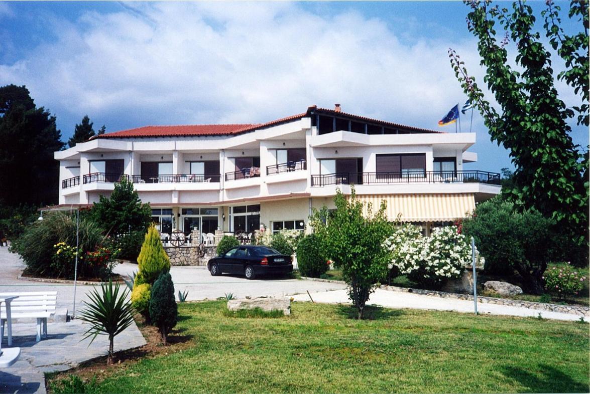 Hotel Pashos Kriopigi Exterior foto